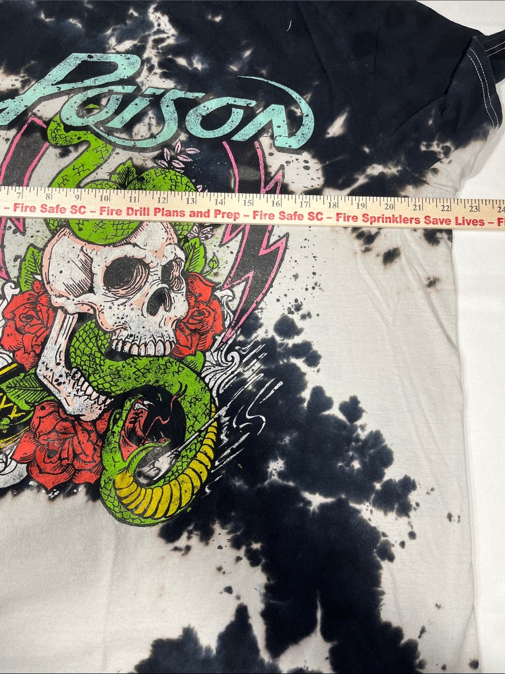 Poison‎ Skull Snake Tie Dye Graphic Band T Shirt Large Rock Tee L - Picture 6 of 7